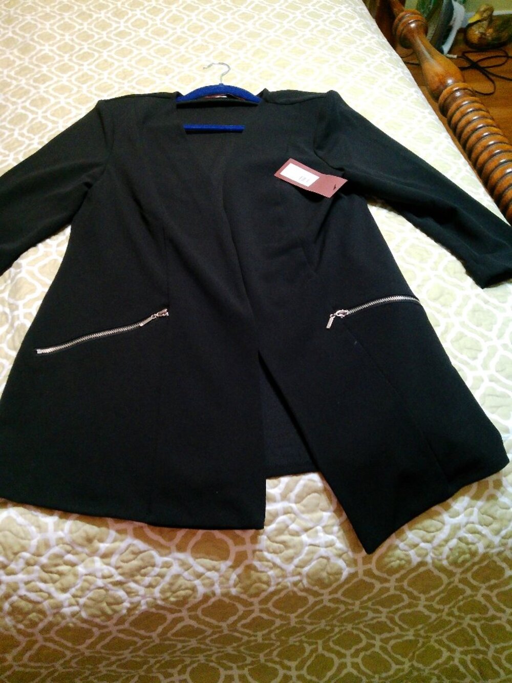 LOVE SCARLET BLACK BLAZER NEW WITH TAGS
